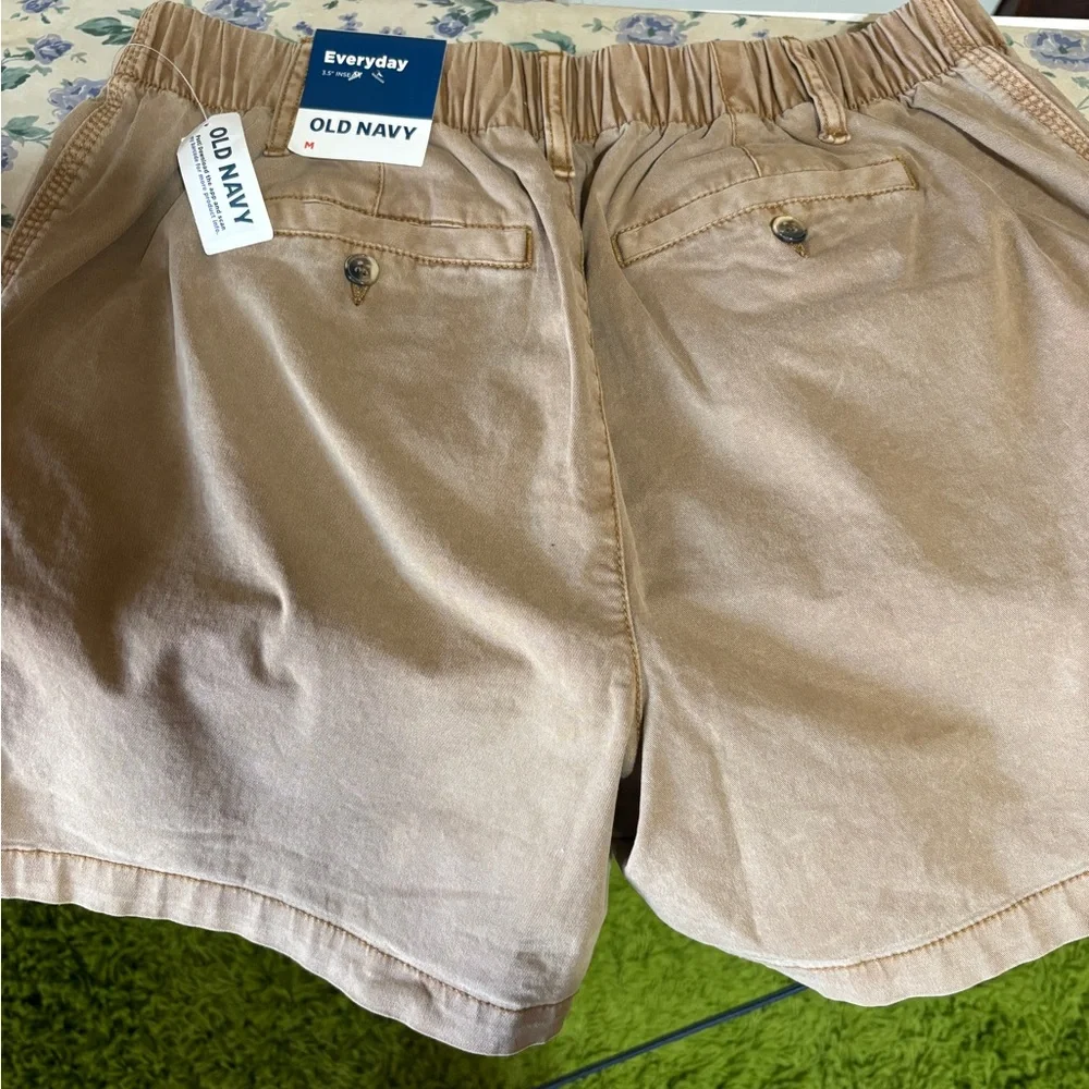 Old Navy OG Chino Shorts – Women's Size M High Rise 3.5" Inseam Brown Khaki NWT - Picture 4 of 4